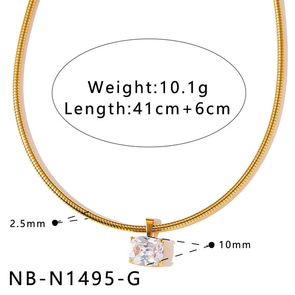 Women's Elegant Square Zircon Geometric Stainless Steel Necklace With Gold Plating And Simple Clavicle Chain