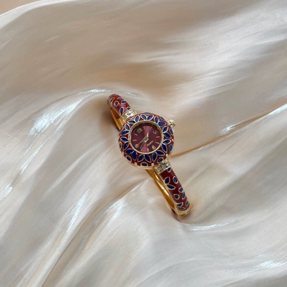 Women's Enamel Bracelet Watch With Colorful Dial Luxurious Retro Jewelry Design And Versatile Plated Finish
