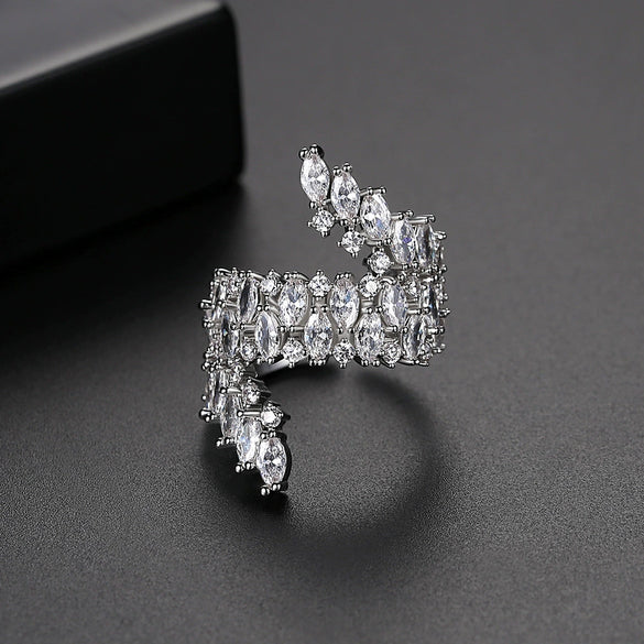 Women's Exaggerated Geometric Open Ring With Zircon Inlay Electroplated Copper Adjustable Fashion Jewelry