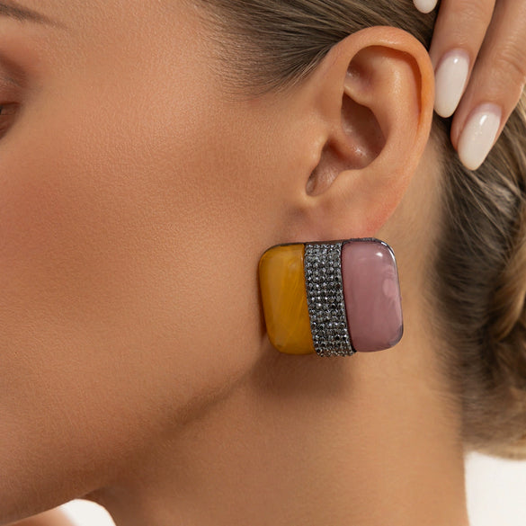 Women's Exaggerated Geometric Square Color Block Stud Earrings With Black Resin Gemstone Accents Retro Electroplated Zinc Alloy Design And Steel Posts