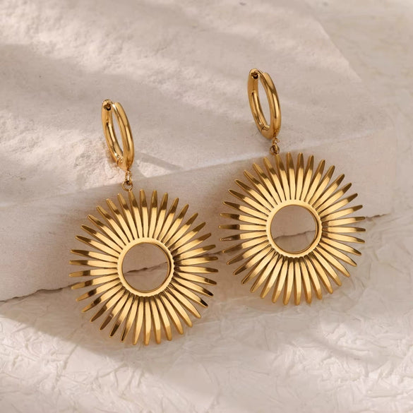 Women's Exaggerated Geometric Stainless Steel Electroplated Hollow Flower Earrings Jewelry