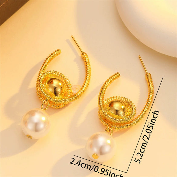 Women’s Exaggerated Geometric Wrapped Metal Ball Pearl Earrings With Electroplated Finish And Contemporary Statement Design