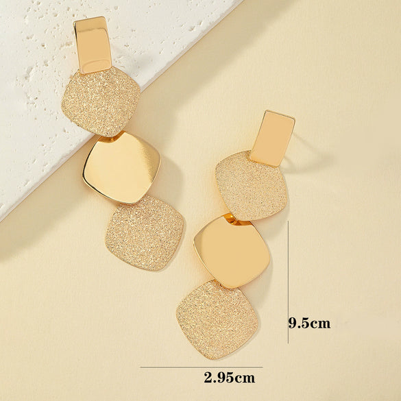 Women's Exaggerated Layered 3D Geometric Metal Earrings With Bold Fashion Statement Design