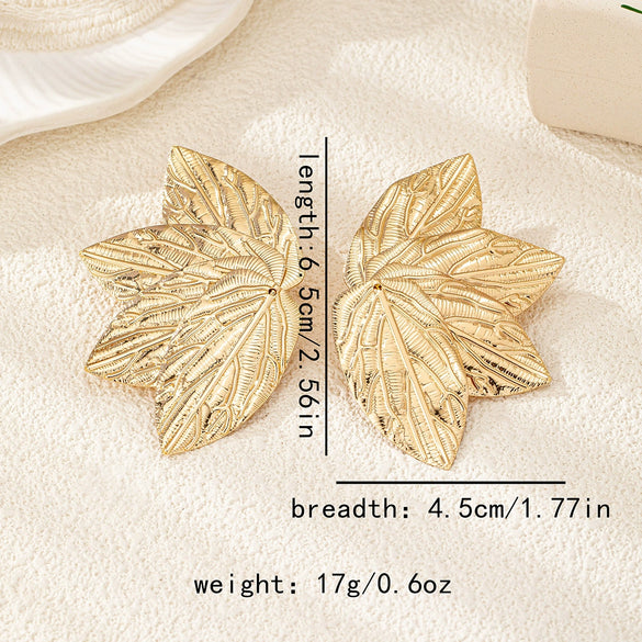 Women’s Exaggerated Leaf Drop Earrings In Alloy With Electroplated Finish And Botanical Statement Design