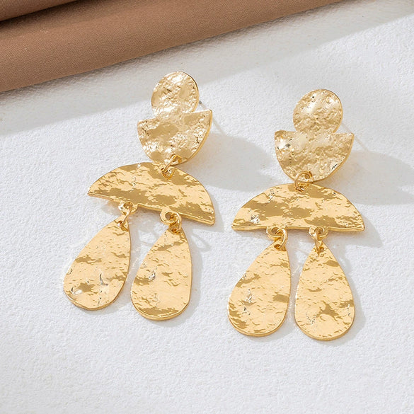 Women's Exaggerated Multilayered Geometric Teardropshaped Hammered Goldplated Alloy Earrings