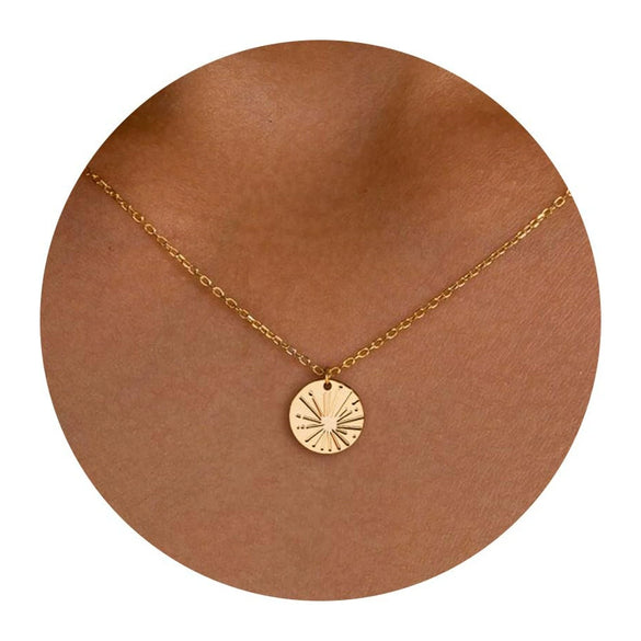 Women's Fashion Brass Geometric Conch And Star Pendant Necklace With Electroplated Clavicle Chain
