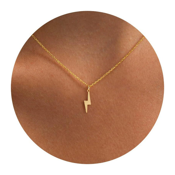 Women's Fashion Brass Geometric Conch And Star Pendant Necklace With Electroplated Clavicle Chain