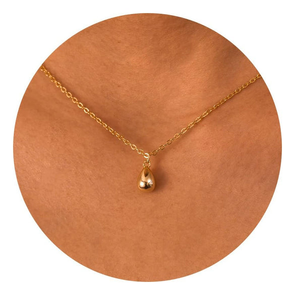 Women's Fashion Brass Geometric Conch And Star Pendant Necklace With Electroplated Clavicle Chain