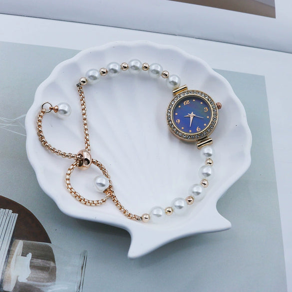 Women's Fashion Diamondencrusted Pearl Alloy Watch With Round Dial