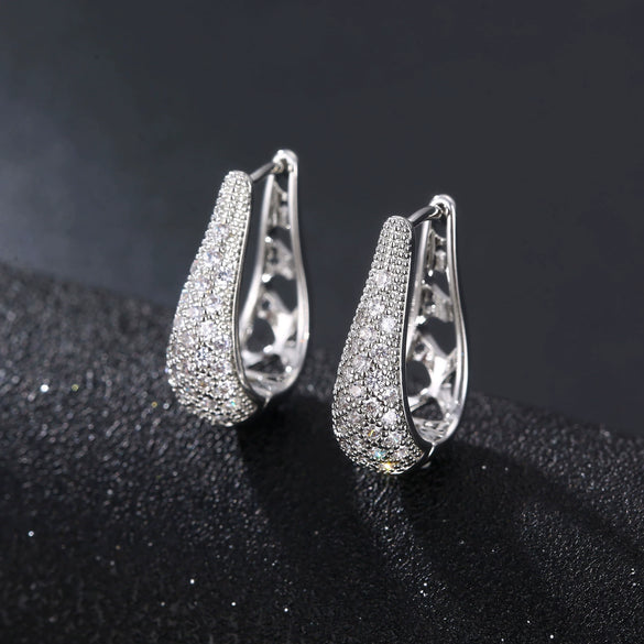 Women's Fashion Geometric Copper Zircon Inlaid Ear Buckle Earrings Trendy Small Hoop Style With Large Diamond Look