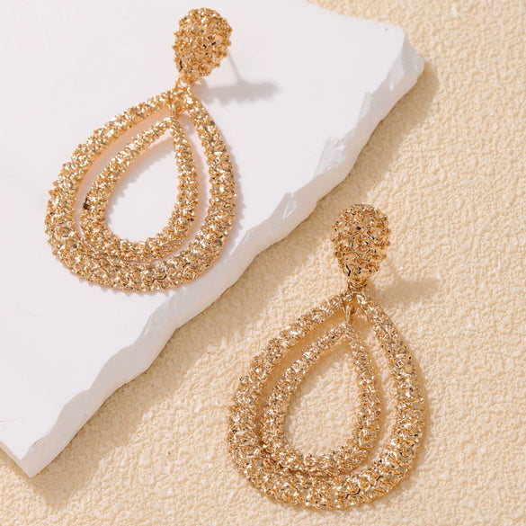 Women's Fashion Geometric Doublelayer Drop Earrings With Electroplated Metal Finish And Exaggerated Long Statement Design