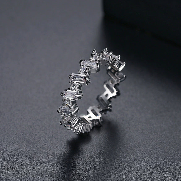Women's Fashion Geometric Pink Donut Ring Copper Zircon Inlay Electroplated Statement Jewelry