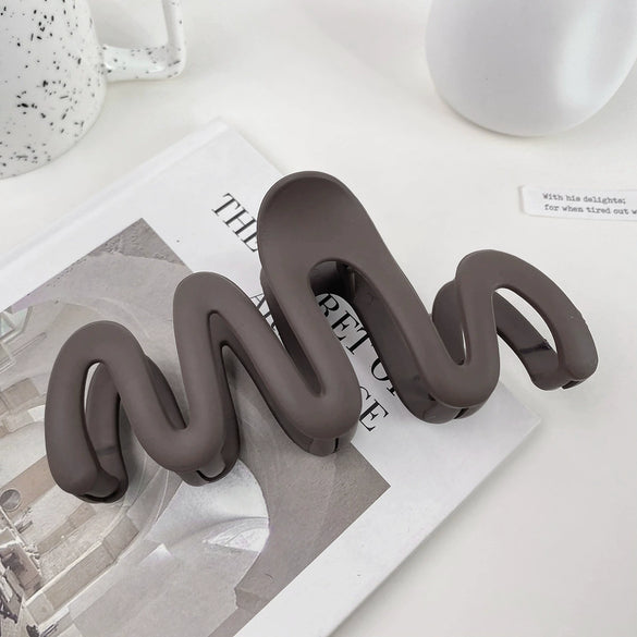 Women's Fashion Handmade Ps Material Shark Clip Hair Accessories