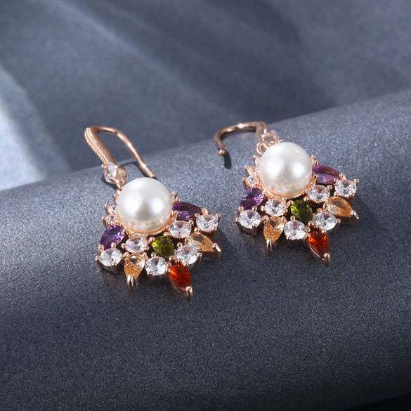 Women's Fashion Jewelry Set With Zircon Pearl Flower Pendant And Rose Gold Plated Environmental Protection Copper Ochain And Diamond Design