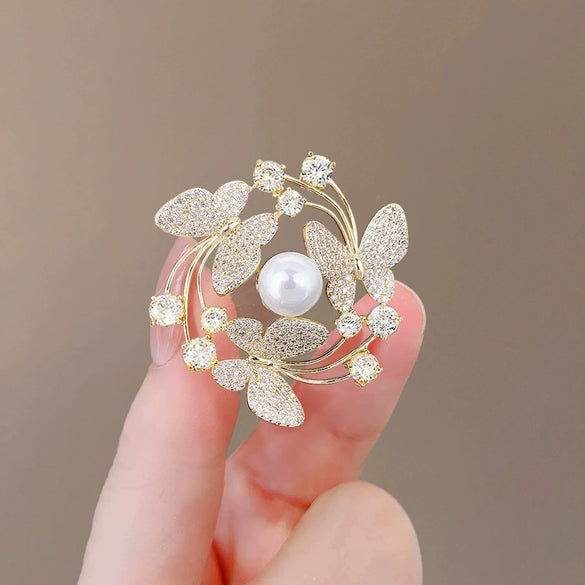 Women's Fashion Light Luxury Alloy Imitation Pearl Flower Bow Hollow Brooch With Electroplating