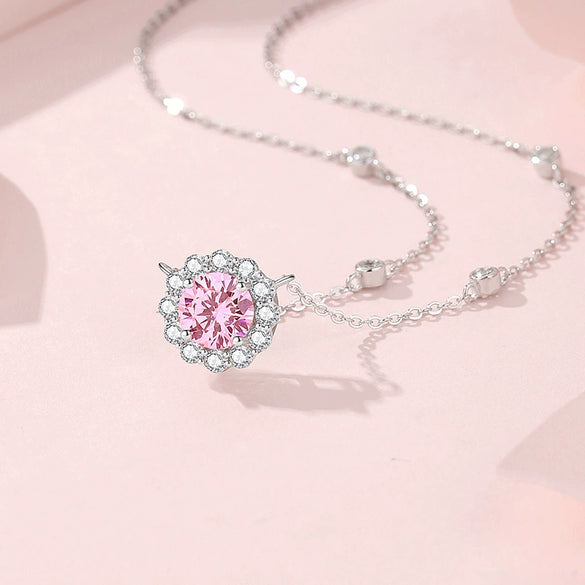 Women's Fashion Light Luxury Silver Round Star Dot Necklace With Pink Zircon And Cross Chain Geometric Design