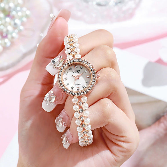 Women's Fashion Metal Alloy Stainless Steel Pearl Chain Round Dial Fritillary Pattern Watch