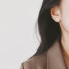 Women's Fashion Natural Freshwater Pearl Oblate Stud Earrings