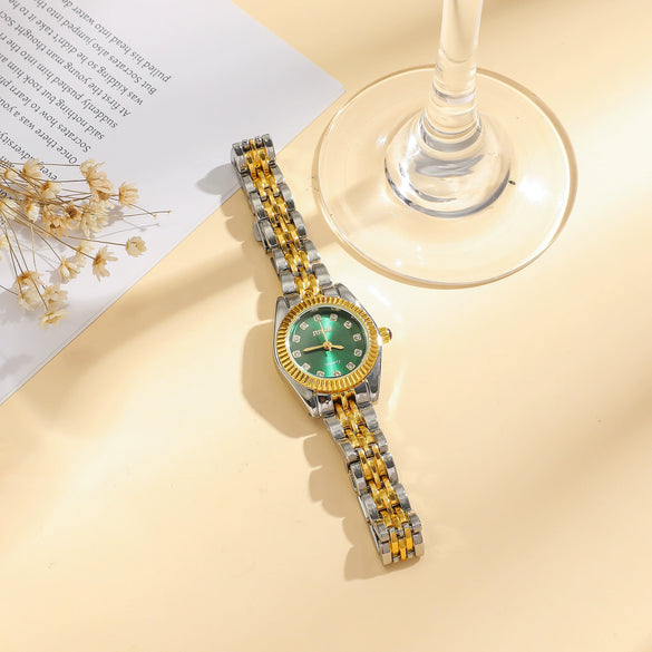 Women's Fashion Quartz Watch With Alloy Case And Strap Round Dial And Star Roman Face Design