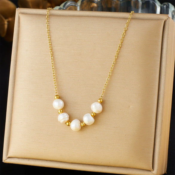 Women's Fashion Simple Allmatch Temperament Irregular Contrast Color Pearl Accessories Stainless Steel Necklace With Geometric Pattern And Electroplated Box Chain
