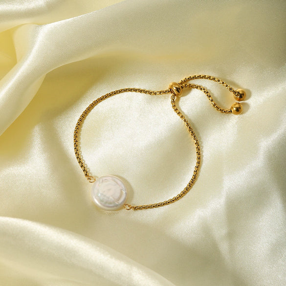 Women's Fashion Square Stainless Steel Natural Shell Bead Bracelet With Pvdp Furnace Real Gold Treatment