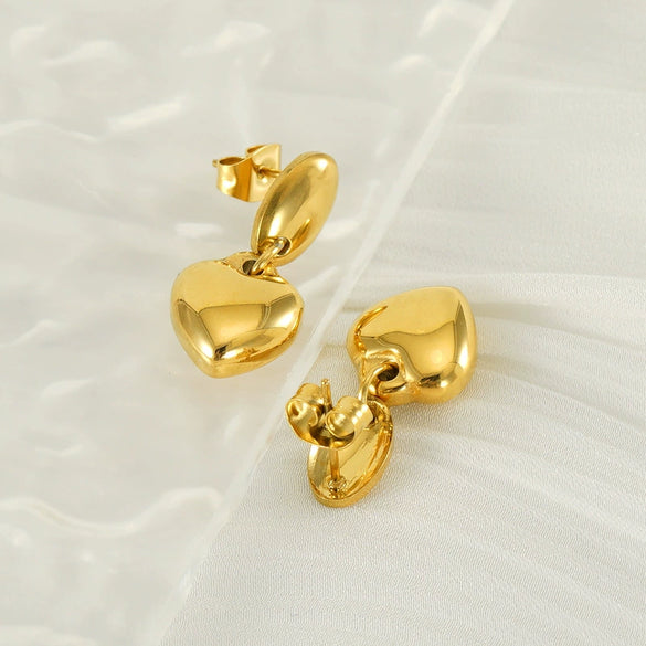 Women's Fashion Stainless Steel Heartshaped Golden Electroplated Earrings Jewelry