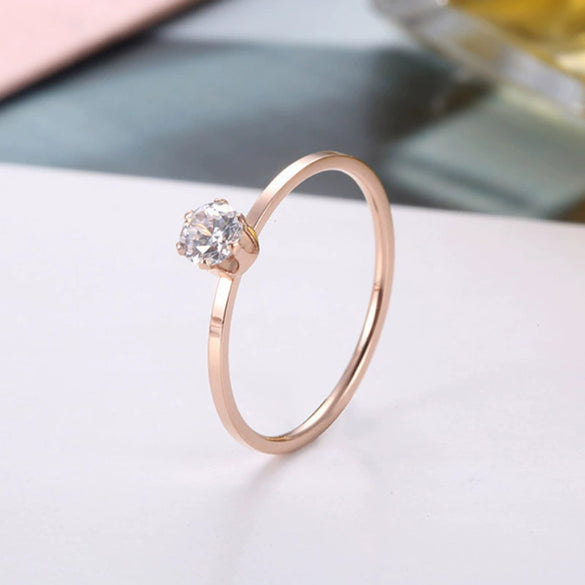 Women's Fashion Stainless Steel Rose Gold Geometric Six Claw Solitaire Ring Simple Electroplated Stainless Steel Open Finger Ring
