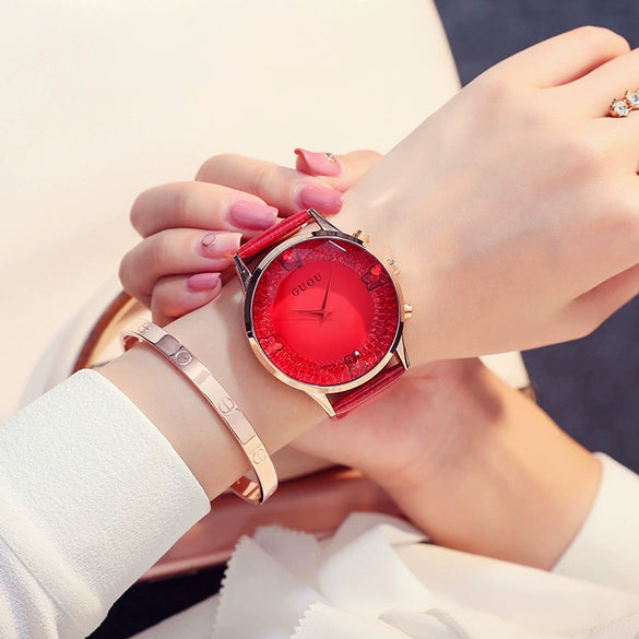 Women's Fashionable Alloy Quartz Watch With Belt Strap And Mineral Strengthened Glass Mirror