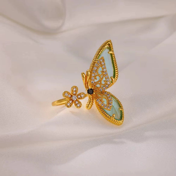 Women's Fashionable Open Butterfly Ring Copper Artificial Crystal Micropaved Zircon Geometric Exaggerated Electroplated