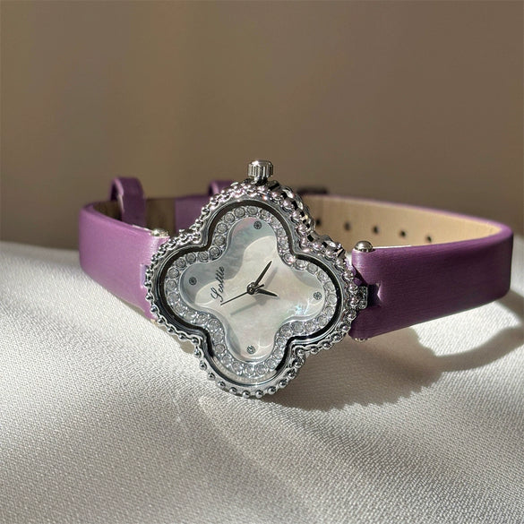 Women's Fashionable Stylish Flower Shape Quartz Watch With Four Leaf Clover Design And Super Fiber Strap And Ordinary Glass Mirror