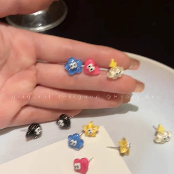 Women's Fivepiece Set Of Small And Cute Cartoon Resin Earrings With Heart And Star Patterns 925 Silver Needle Polished Design