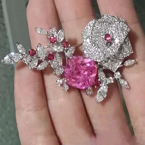 Women's Floral Copper Brooch With Zircon Accents Electroplated Fashion Pin For Clothing Accessories