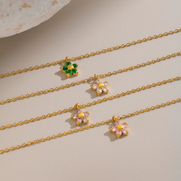 Women’s Floral Zircon Pendant Necklace With Vacuum Gold Plated Stainless Steel Chain Lobster Clasp And Extension Chain