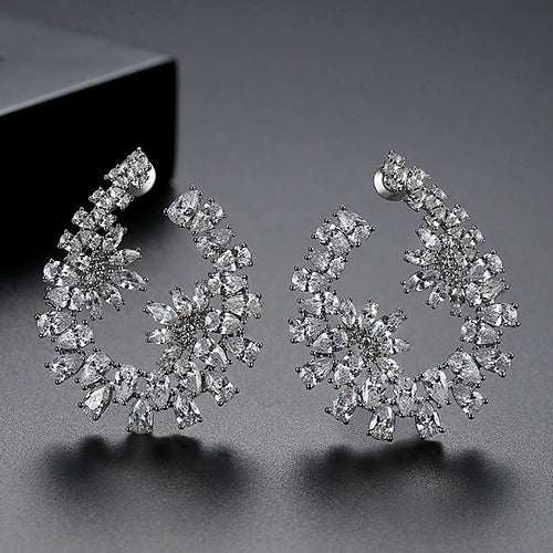 Women's Flower Basket Stud Earrings Electroplated Copper With Zircon Crystal Water Drop Design Statement Fashion Jewelry For Banquets