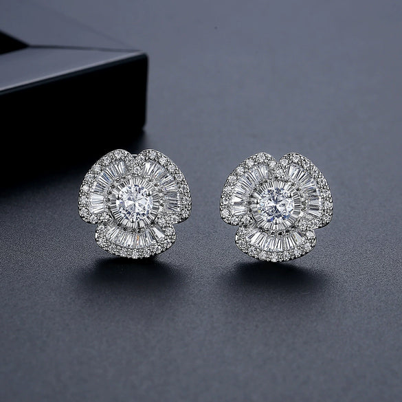 Women's Flower Zircon Earrings With Electroplated Copper Inlay Floral Fashion Ear Jewelry Wholesale