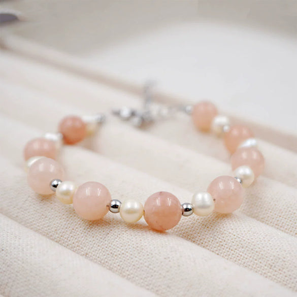 Women's Freshwater Pearl Bracelet With Heart And Geometric Design Manual Crafted