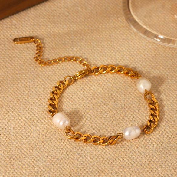 Women's Freshwater Pearl Geometric Stainless Steel 18K Goldplated Bracelet