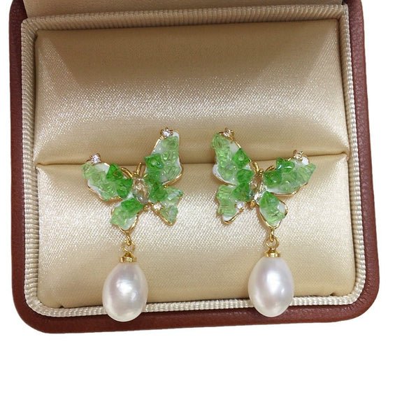 Women's Freshwater Pearl S925 Sterling Silver Earrings With Butterfly Design And Drop Shape
