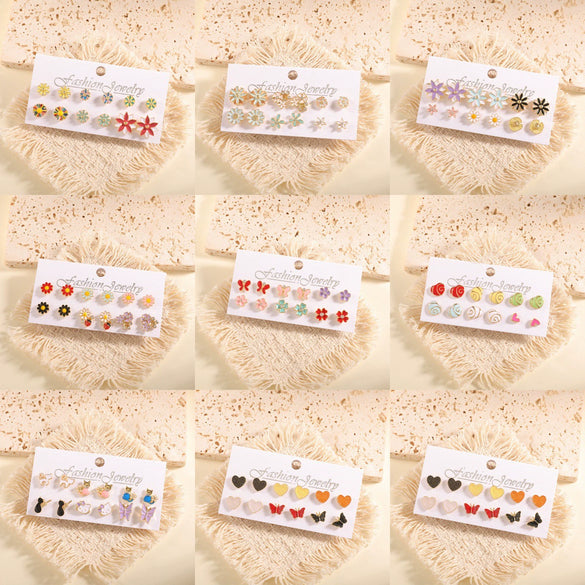 Women's Geometric Alloy Stud Earrings With Steel Posts Electroplated Light Luxury Small Earring Set