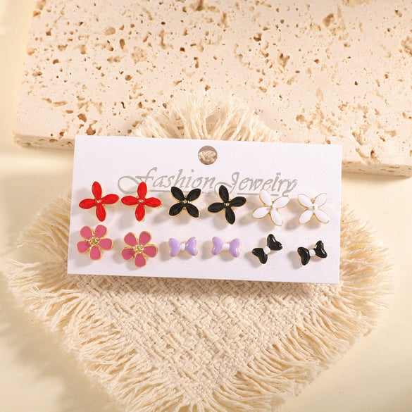 Women's Geometric Alloy Stud Earrings With Steel Posts Electroplated Light Luxury Small Earring Set