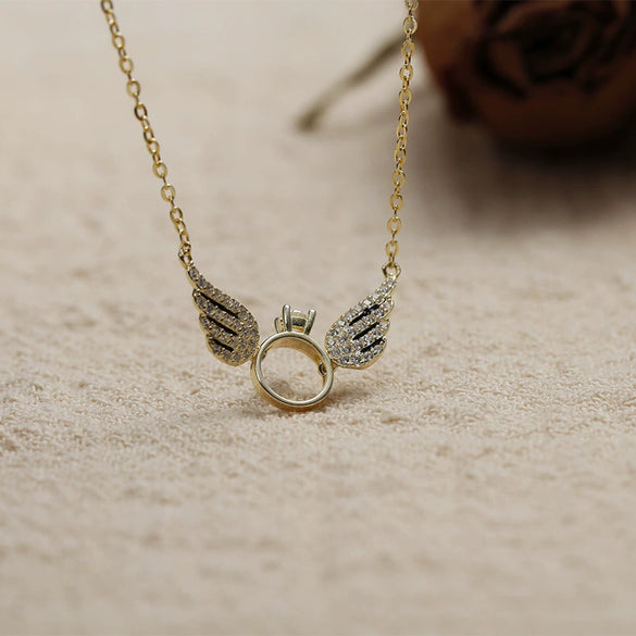 Women's Geometric Angel Wings Necklace In Sterling Silver With Goldplated Finish Elegant Collarbone Chain
