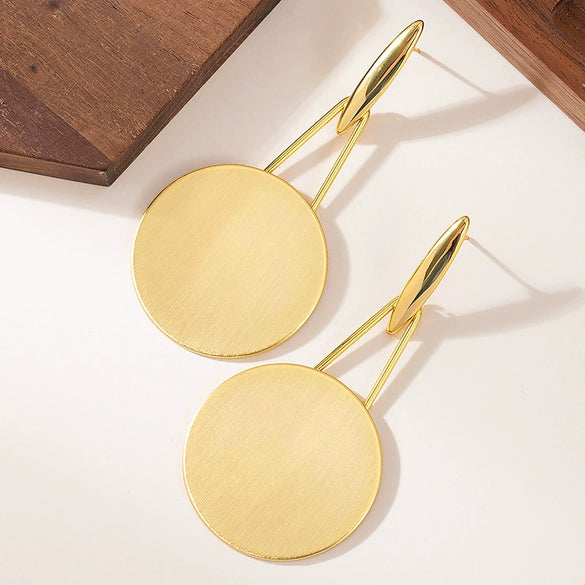 Women's Geometric Circle Earrings Goldplated Alloy Jewelry With Copper Ear Needles Light Luxury Style
