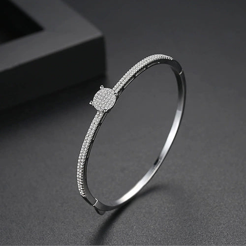Women's Geometric Copper Bracelet With Micro Inlaid Zircon Accents Electroplated Finish And Simple Double Row Design