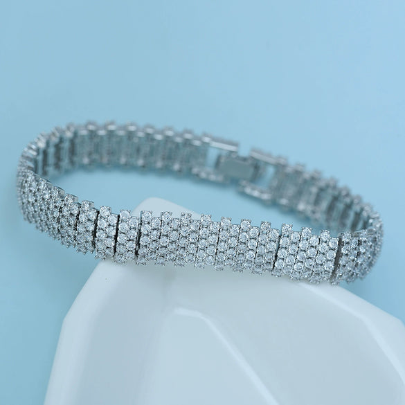 Women's Geometric Copper Bracelet With Microinlaid Zircon Stones And Electroplated Finish Fashion Jewelry