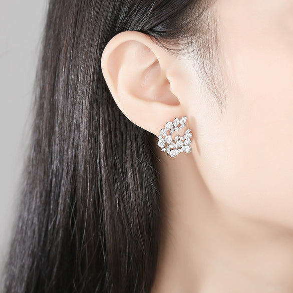 Women's Geometric Copper Stud Earrings Set With Transparent Zircon Accents And Elegant Electroplated Fashion Finish