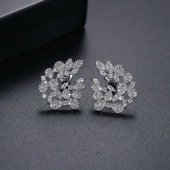 Women's Geometric Copper Stud Earrings Set With Transparent Zircon Accents And Elegant Electroplated Fashion Finish