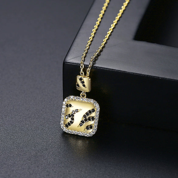 Women's Geometric Copper Zircon Pendant Necklace With Electroplated Finish And O Chain Fashion Jewelry