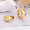 Women's Geometric Croissant Threaded Earrings With Silver Needle And Copper Electroplated Retro Street Style
