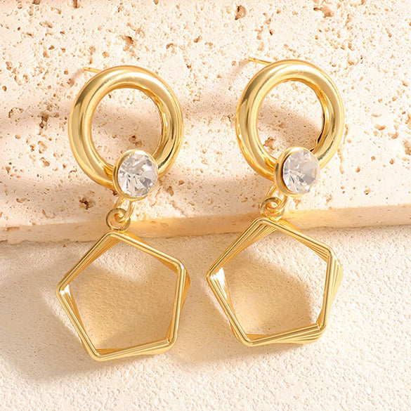 Women's Geometric Fivepointed Star Hollow Alloy Stud Earrings With Electroplated Finish And Stainless Steel Ear Needles Exaggerated Fashion Jewelry Wholesale