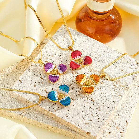 Women's Geometric Flower Stainless Steel Necklace With White Shell Enamel Design And 18K Vacuum Plated Regular Chain